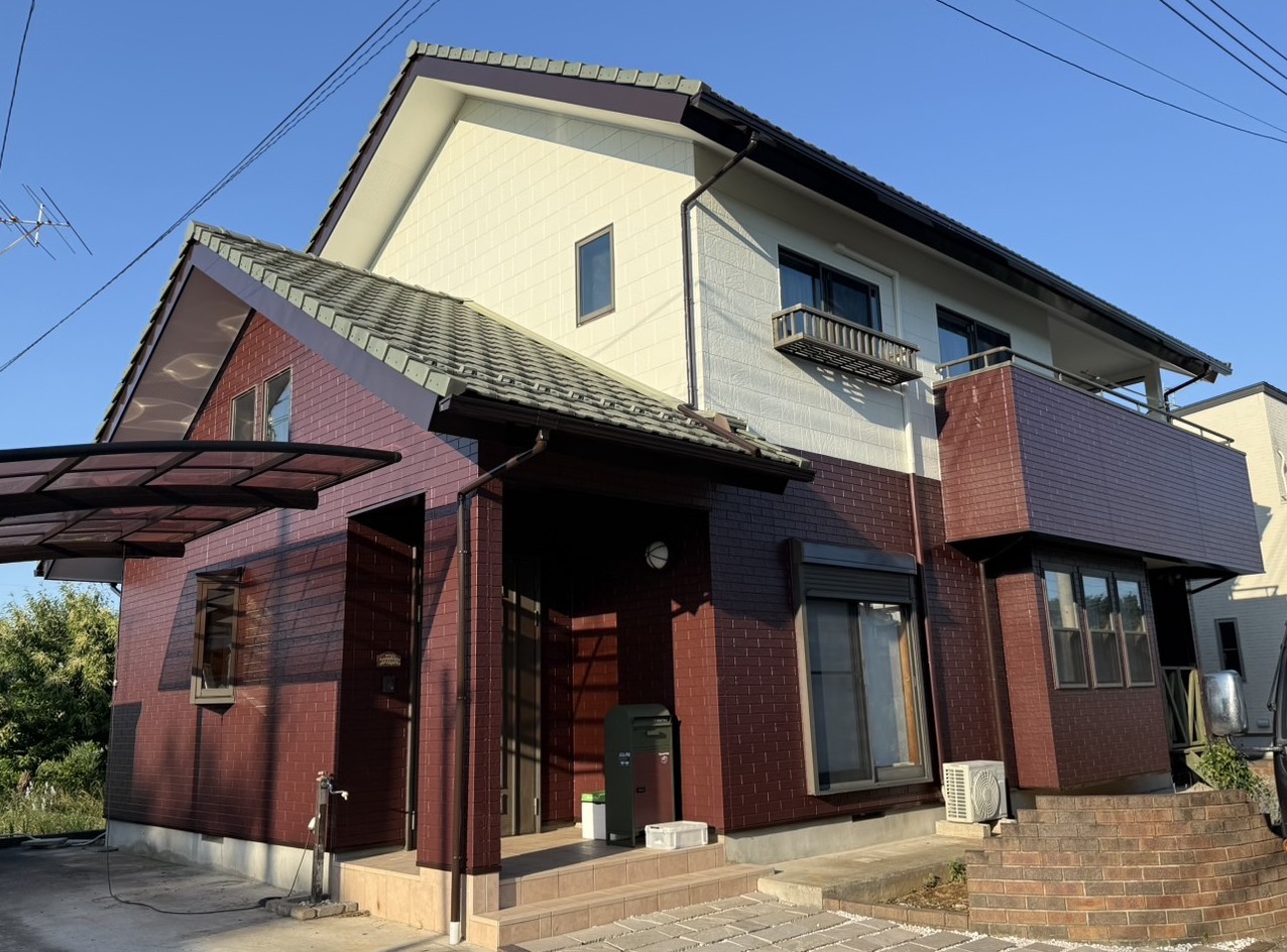 [土浦市 S様邸]外壁塗装とベランダ防水で安心の暮らしへ｜美観と防水性を高めるリフォーム