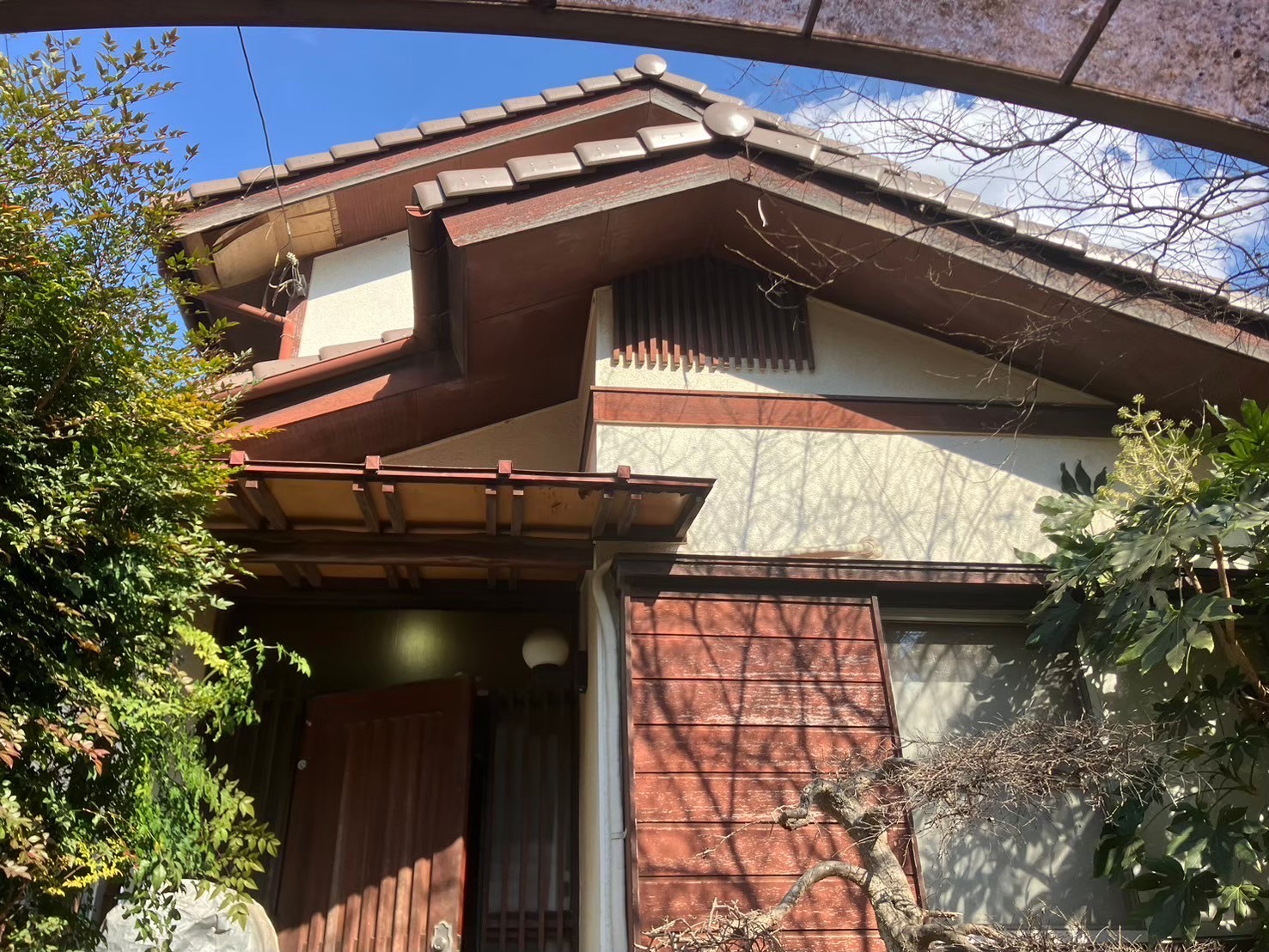 外壁塗装前の外観の様子