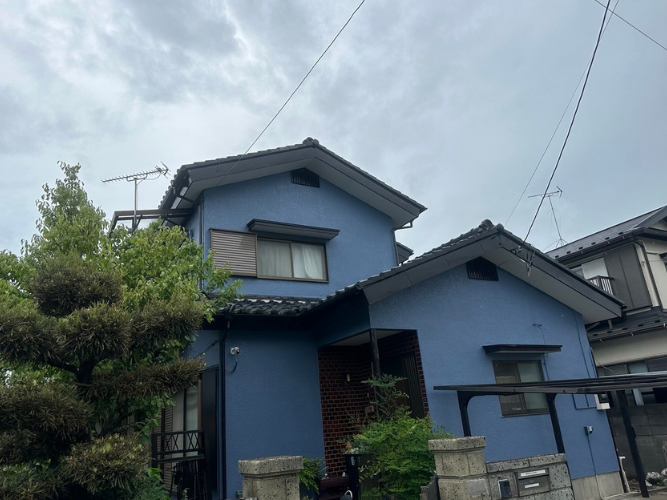 [野田市 K様邸]外壁塗装の施工事例｜下塗りから仕上げまで職人の丁寧な作業