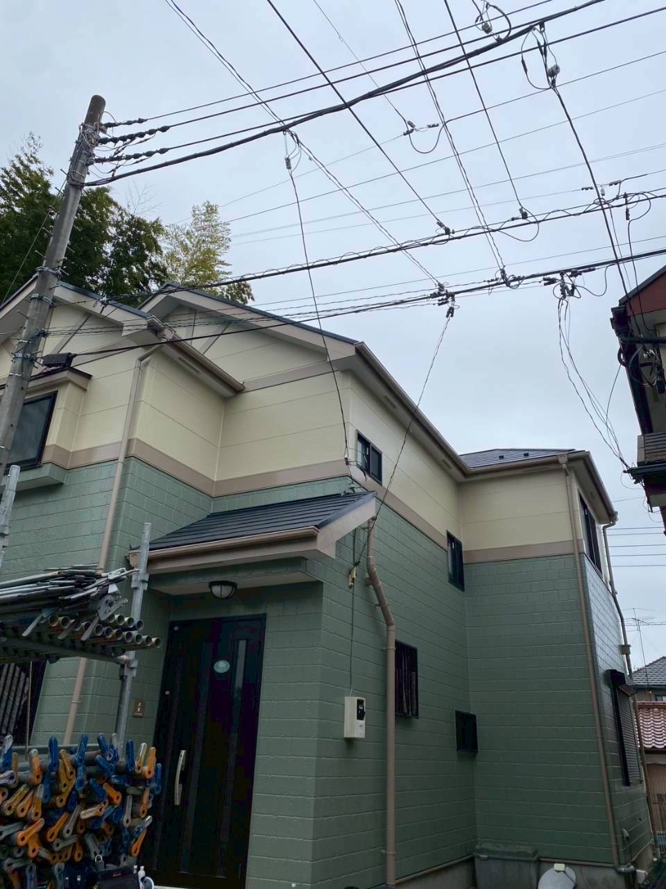 [川口市 I様邸]屋根・外壁塗装がきれいに完工｜耐久性と防水性を高める塗装工事